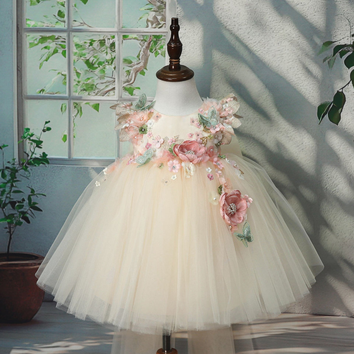 Delphine Bloom Tulle Gown in Butter Yellow